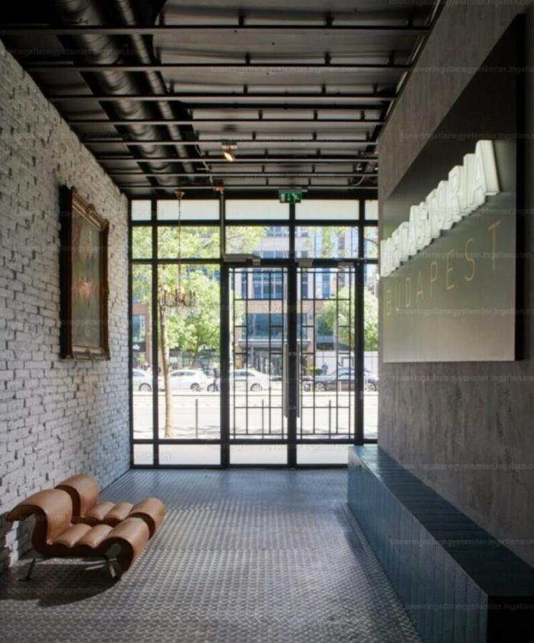 Heart Of Center With Ac/super Bright !! Appartement *